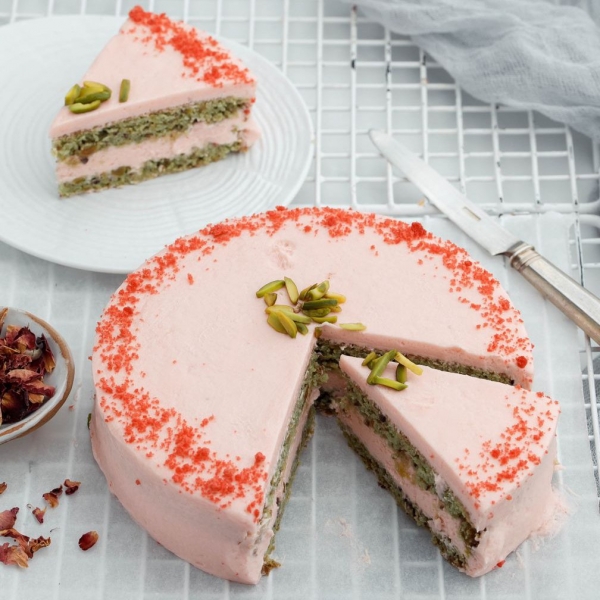 Rose Pistachio Sponge Cake Dubai Keto Desserts Low Carb No Sugar Healthy