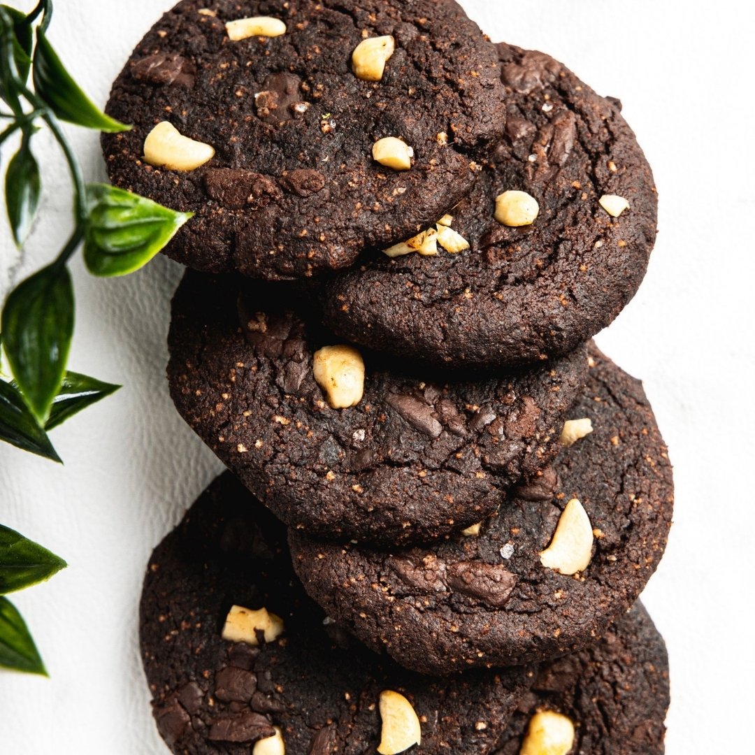 Double-Chocolate-Chip-Cookies-hOLa-Keto-Desserts-Dubai-UAE
