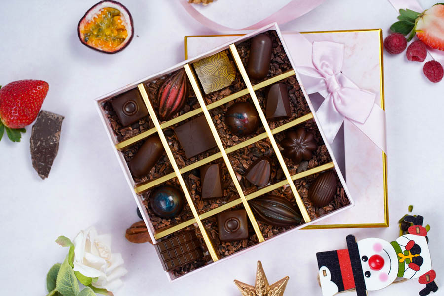 Chocolates Assorted Box of 16 Pcs Christmas and New Year 2023 Sweets by hOLa Keto Desserts Dubai Abu Dhabi Sharjah Al Ain Fujairah Ajman UAE
