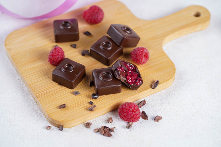 Raspberry Litchi Chocolates by hOLa Keto Desserts Dubai Abu Dhabi Sharjah Al Ain Fujairah Ajman UAE