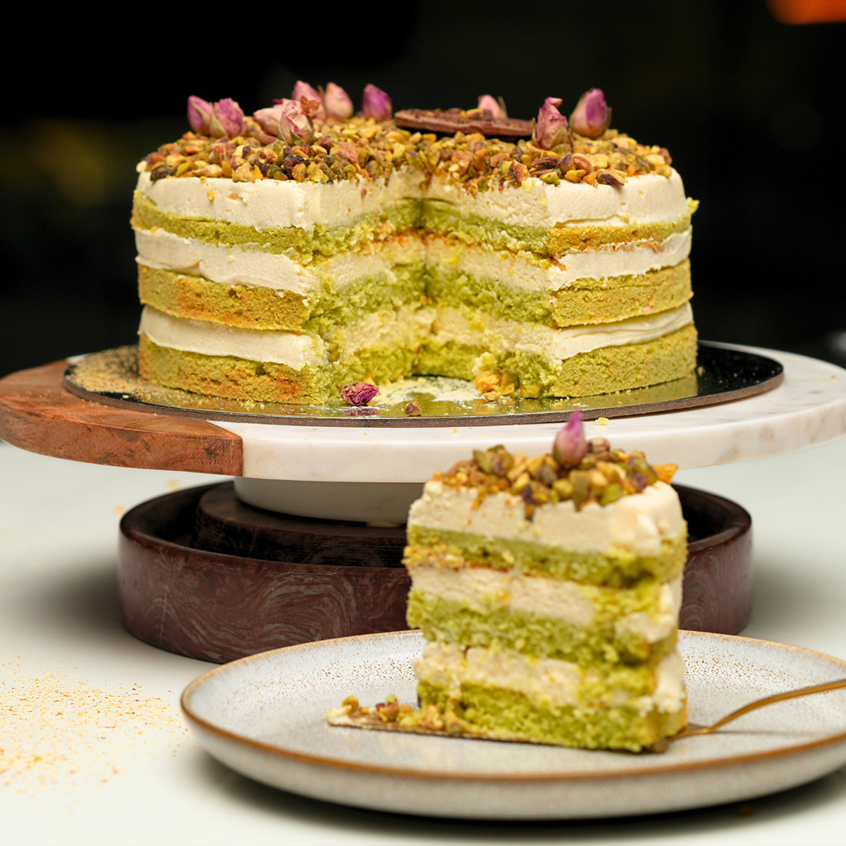 Healthy Keto Empress Pistachio Cake for Ramadan hOLa Keto UAE Delivery in Dubai, Abu Dhabi, Sharjah, Al Ain, Fujairah, Ajman & Ras Al Khaimah