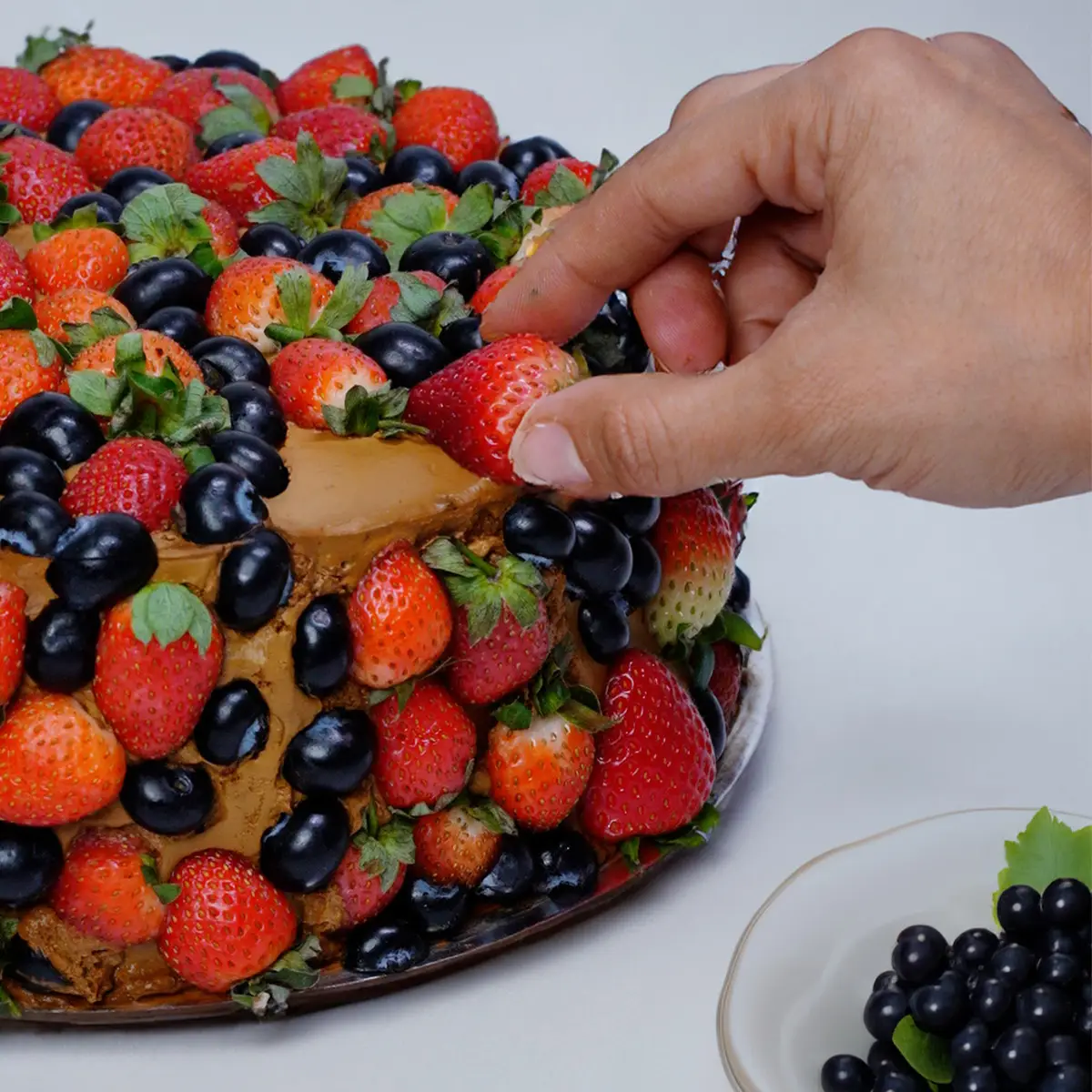 Berry Bliss Cake HOLA Keto Delivery in Dubai, Abu Dhabi, Sharjah, Al Ain, Fujairah, Ajman & Ras Al Khaimah UAE 2