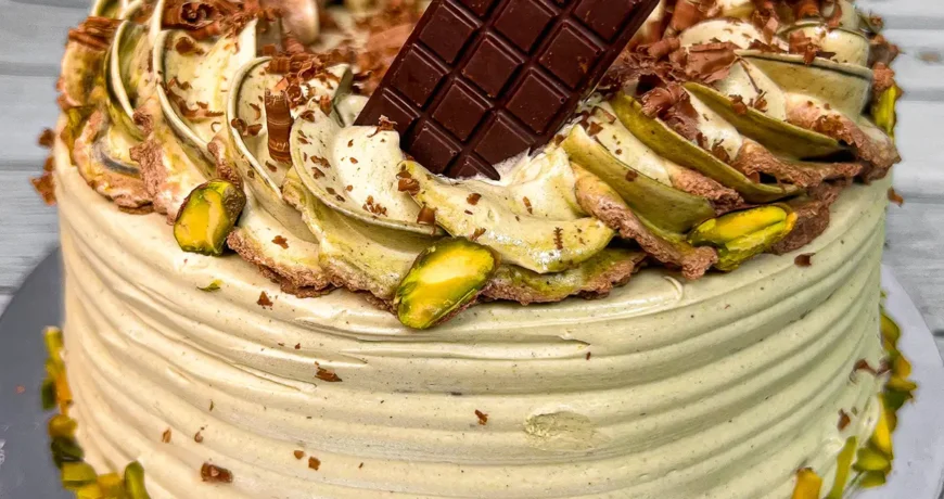 Chocolate Pistachio Cake hOLa Keto Desserts Dubai Abu Dhabi Sharjah Ajman Fujairah Al Ain UAE